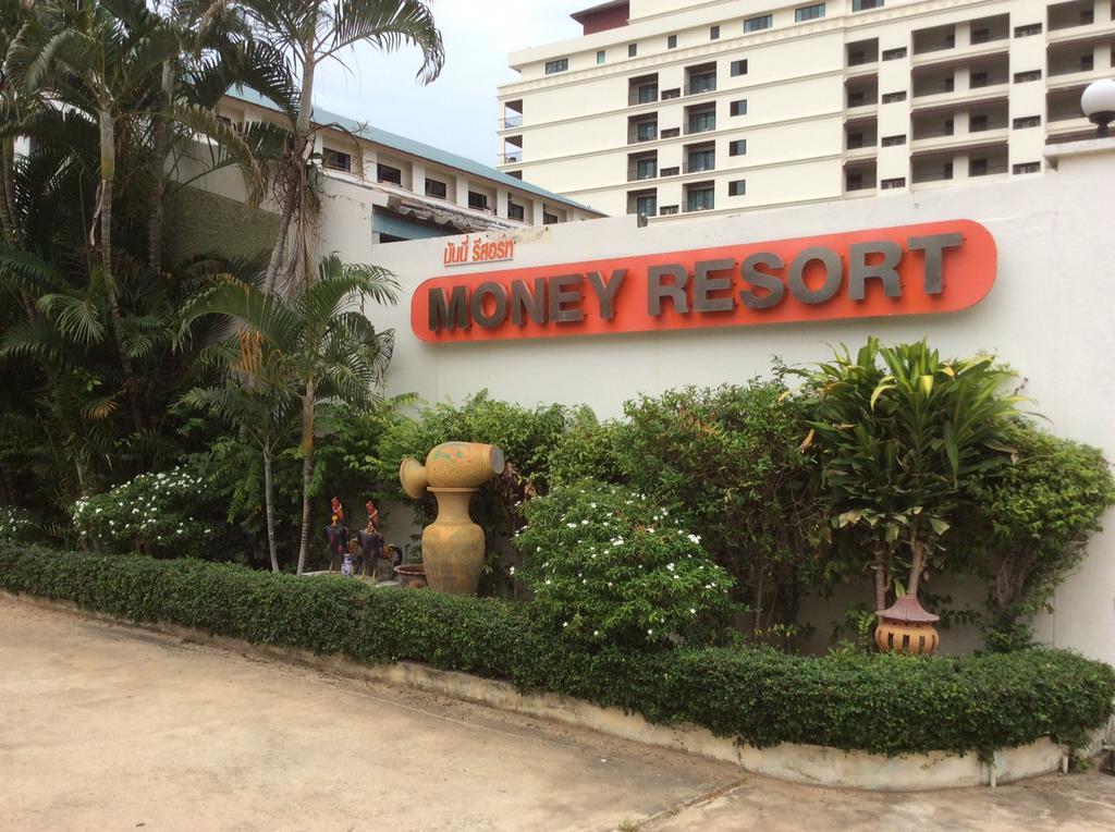 Money Resort Pattaya Eksteriør billede